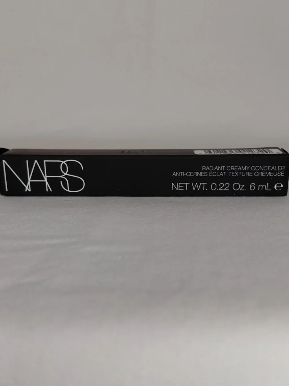 Nars Cosmetics - Radiant Creamy Concealer in Vanilla - L2
